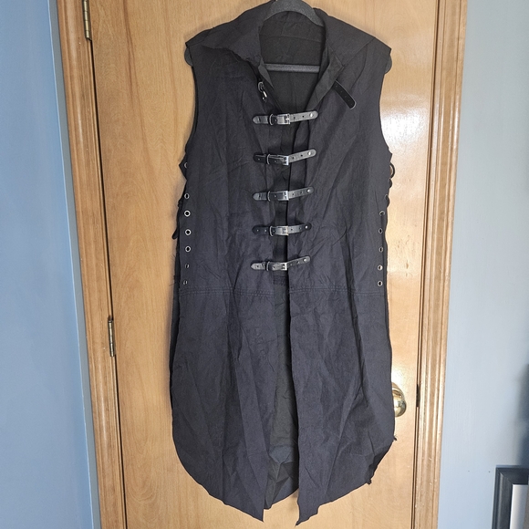 Black Sleeveless Buckle Cosplay Jacket - Picture 1 of 4